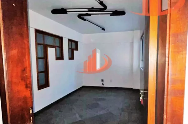 ALUGA-SE SALA COMERCIAL NO CENTRO DE PATO BRANCO/PR - Foto 6
