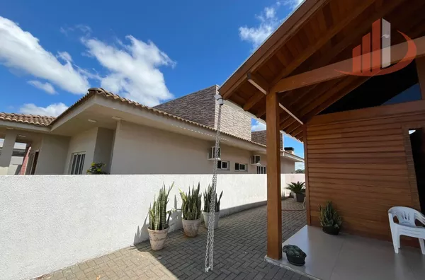 CASA ALTO PADRÃO EM ÓTIMA LOCALIZAÇÃO PARA LOCAÇÃO EM PATO BRANCO/PR