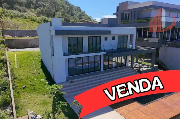 CASA À VENDA NO RESIDENCIAL ÁGUAS CLARAS EM SÃO JORGE D'OESTE/PR