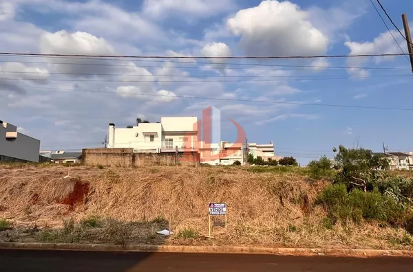 TERRENO COM 311,99m² À VENDA NO BAIRRO FRARON EM PATO BRANCO/PR