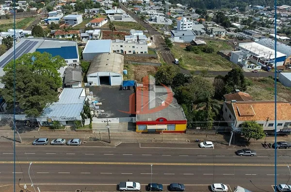 TERRENO COM BARRACÃO COM 1920m² NO ALTO DA AVENIDA TUPI EM PATO BRANCO/PR