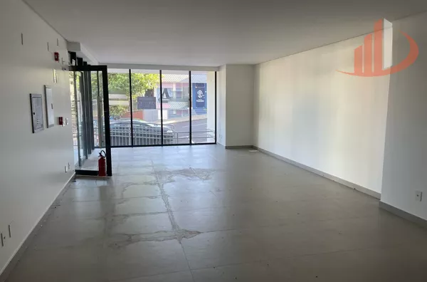 SALA COMERCIAL COM 197,11m² PARA LOCAÇÃO NO CENTRO EM PATO BRANCO/PR