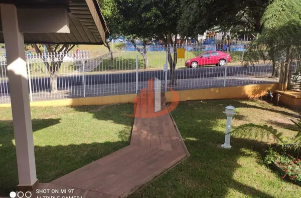 CASA PARA VENDA NO JARDIM PRIMAVERA, COM 211m², EM PATO BRANCO/PR