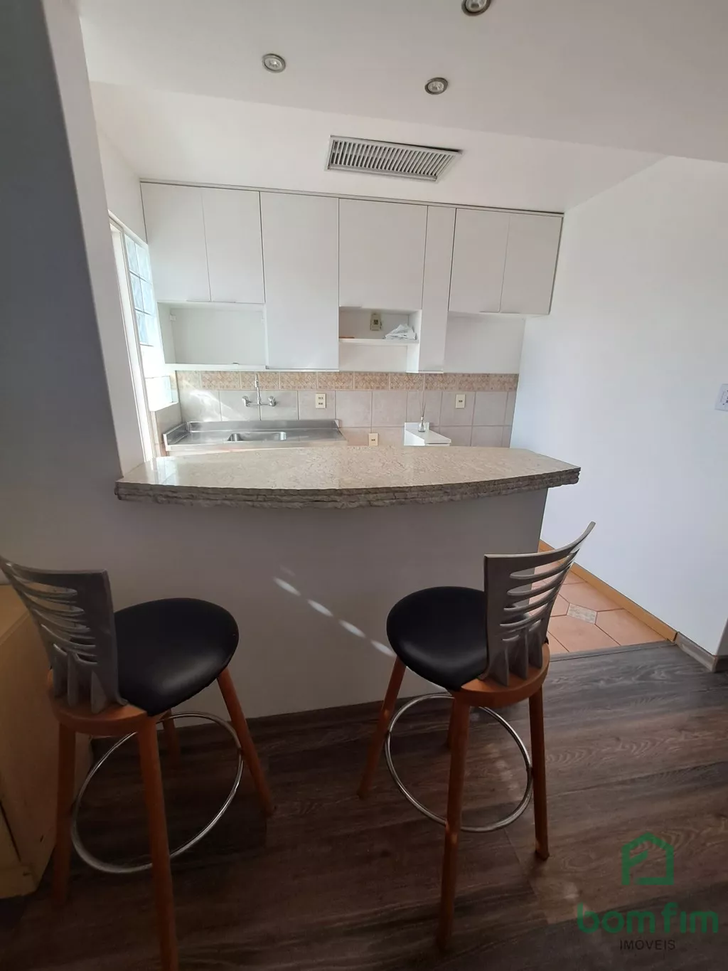 Apartamento à venda com 1 quarto, 43m² - Foto 8