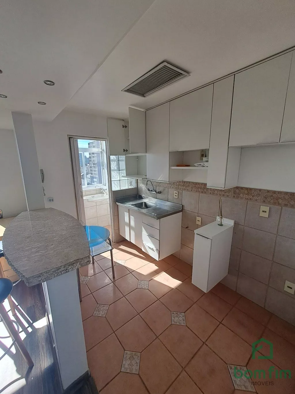 Apartamento à venda com 1 quarto, 43m² - Foto 7