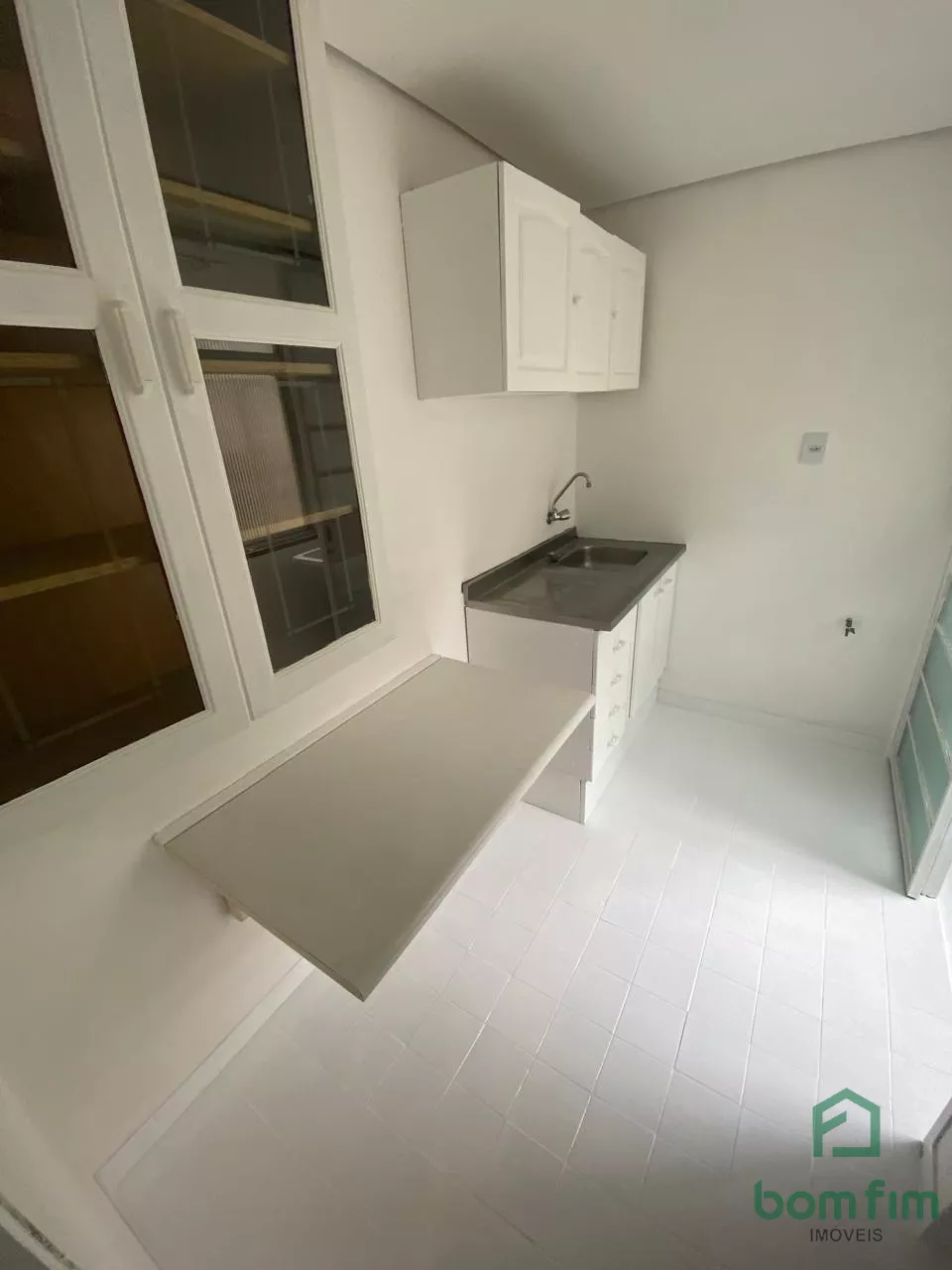 Apartamento à venda com 1 quarto, 37m² - Foto 8