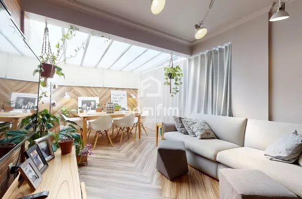 Vend Apto 2 dorm. c/ 100m² Bairro Jardim Botânico - Porto Alegre/RS.