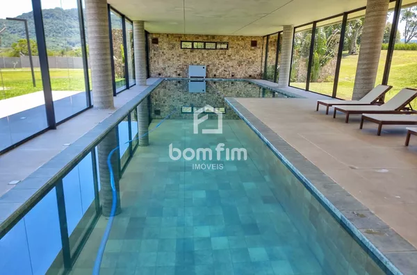 Piscina coberta