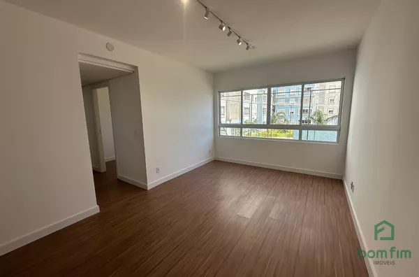 Apartamento para venda, 2 dormitórios com vaga de garagem, Porto Alegre