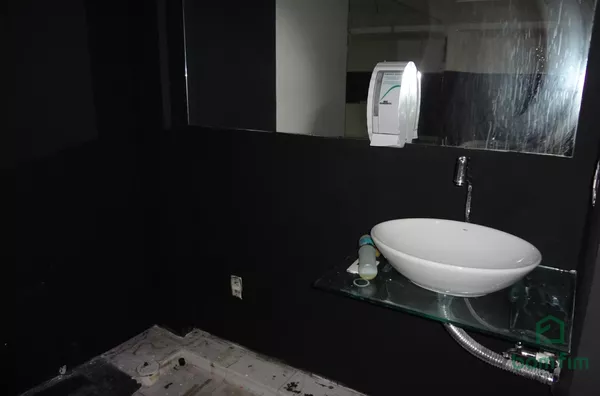 Lola na Galeria Florêncio Ygartua - Porto Alegre/RS.