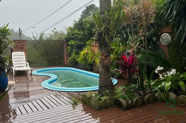 Casa 03 Dorm. para venda,  Vila Nova, Porto Alegre/RS.