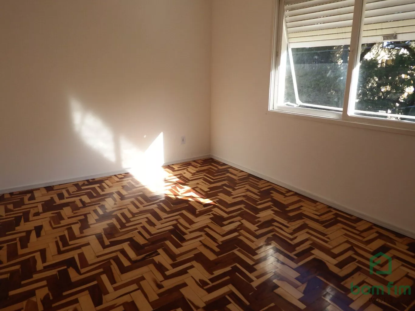 Apartamento para alugar com 2 quartos, 65m² - Foto 8