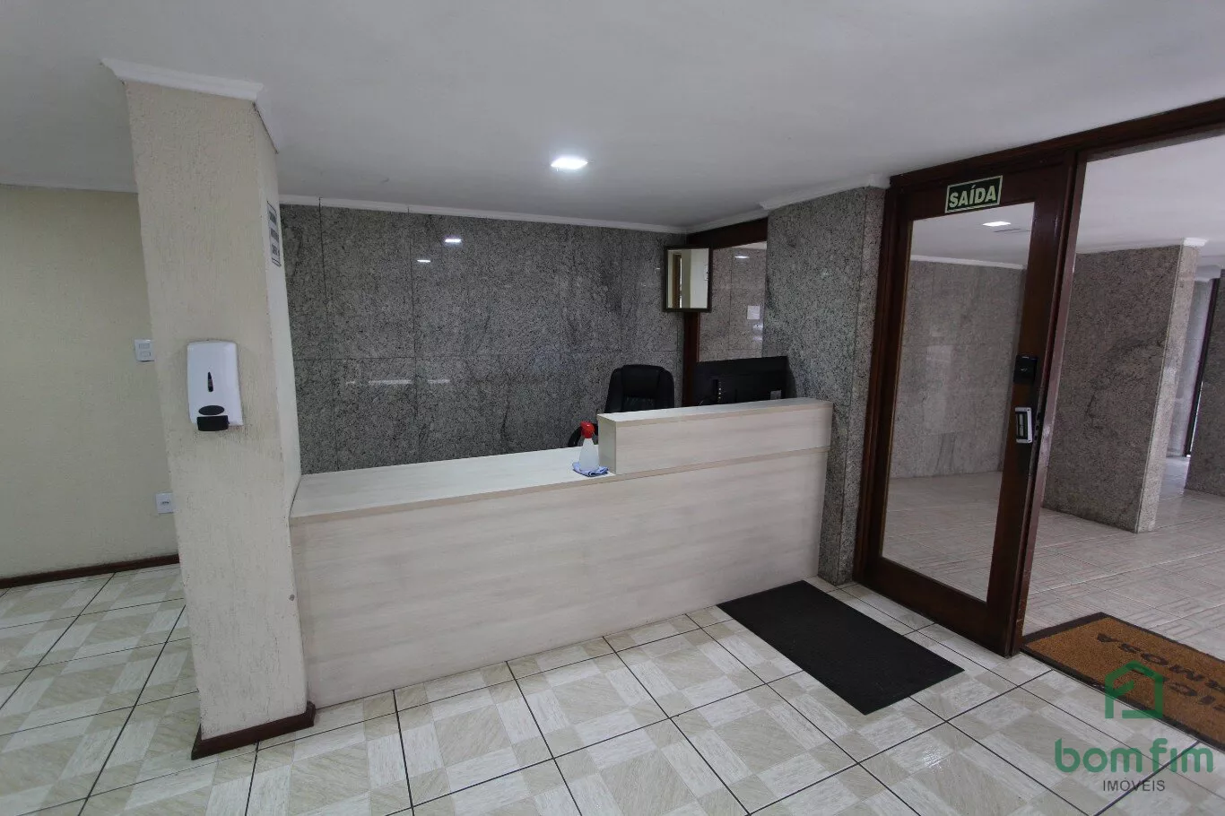 Apartamento para alugar com 2 quartos, 65m² - Foto 26