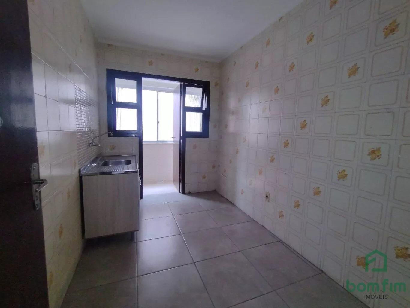 Apartamento para alugar com 2 quartos, 65m² - Foto 3