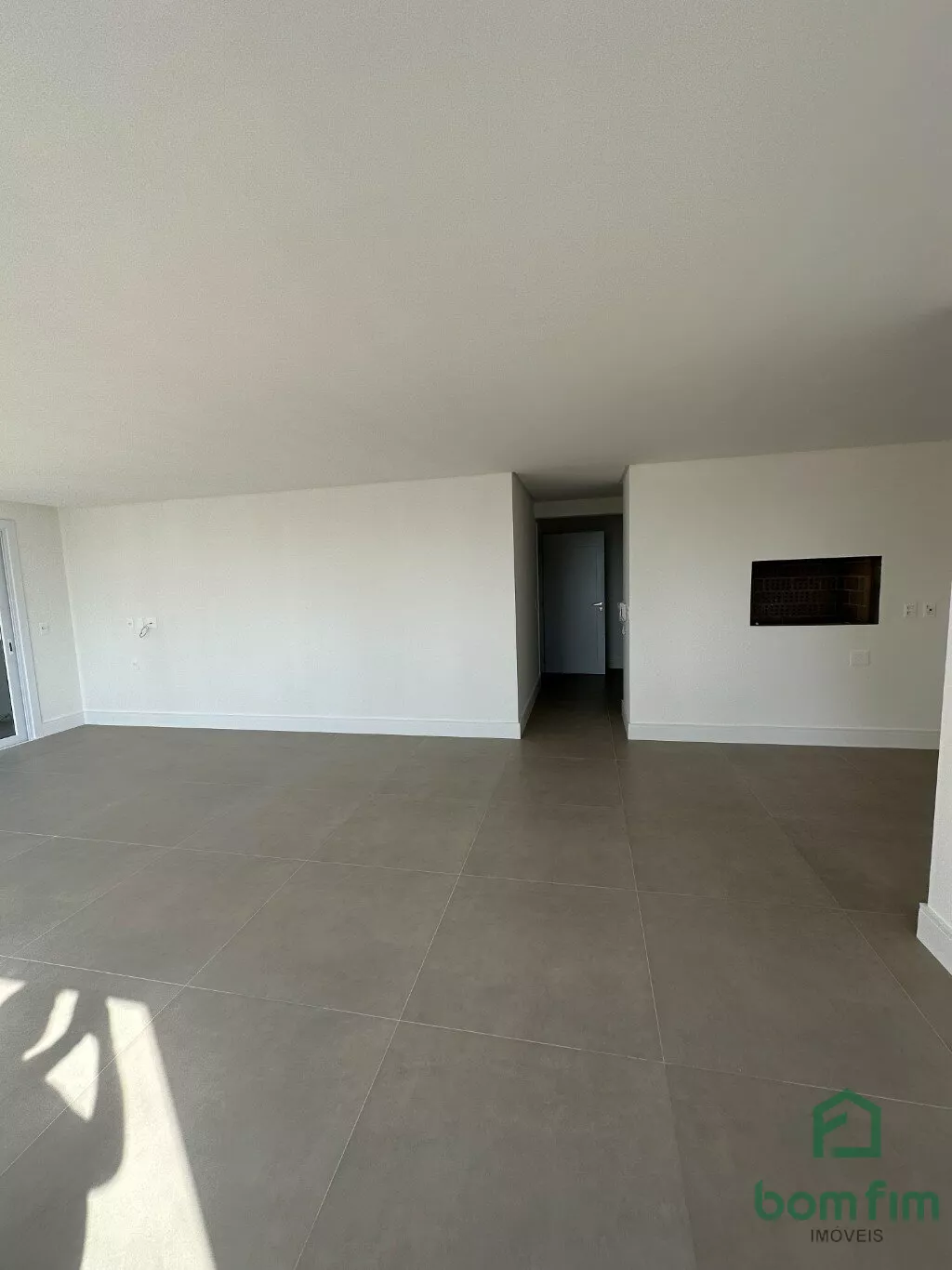 Apartamento à venda com 3 quartos, 139m² - Foto 11