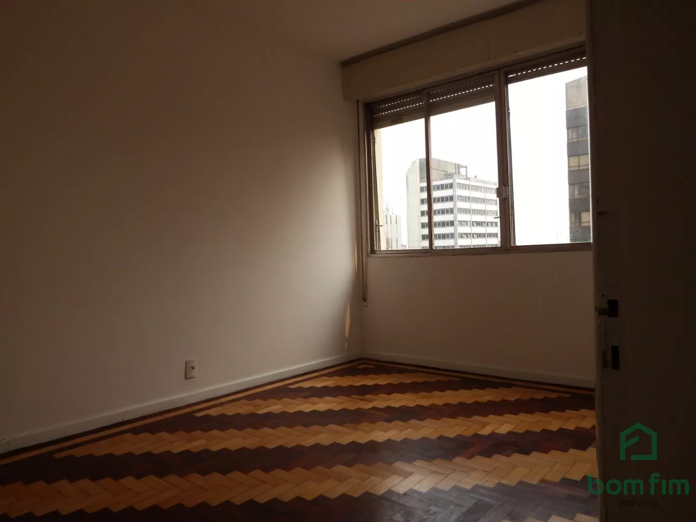 Apartamento à venda com 2 quartos, 80m² - Foto 15