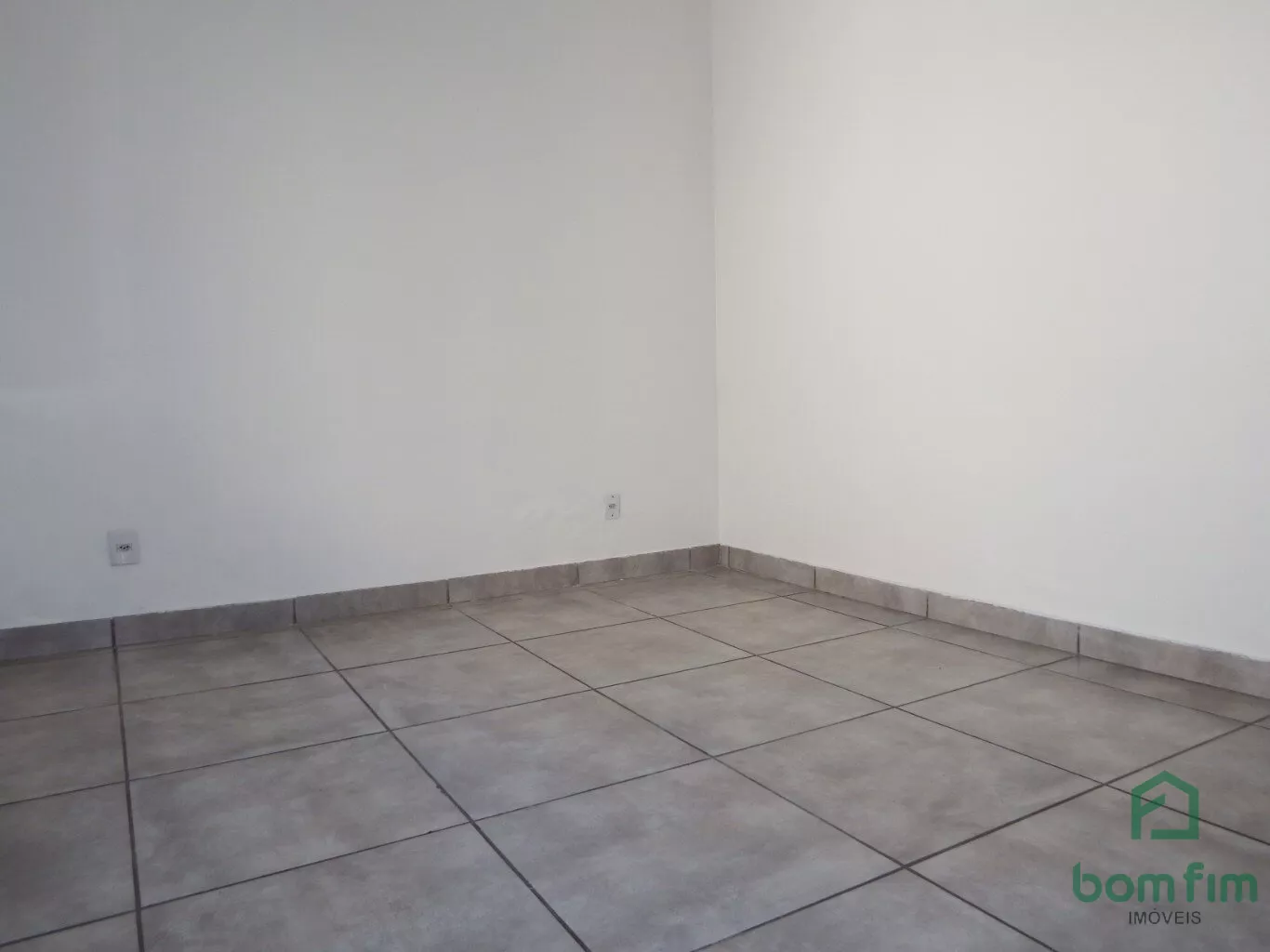 Apartamento para alugar com 2 quartos, 80m² - Foto 7