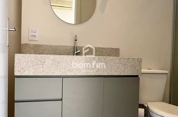 Apartamento 1 dorm. reformado para venda, no Bairro Centro Histórico, Porto Alegre/RS.
