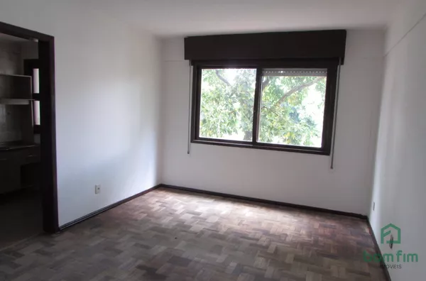 KITNET amplo para aluguel próximo ao Carrefour, Partenon, Porto Alegre/RS;