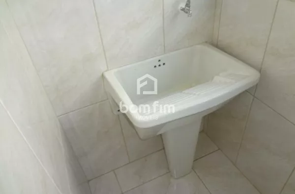 ÁREA DE SERVIÇO
