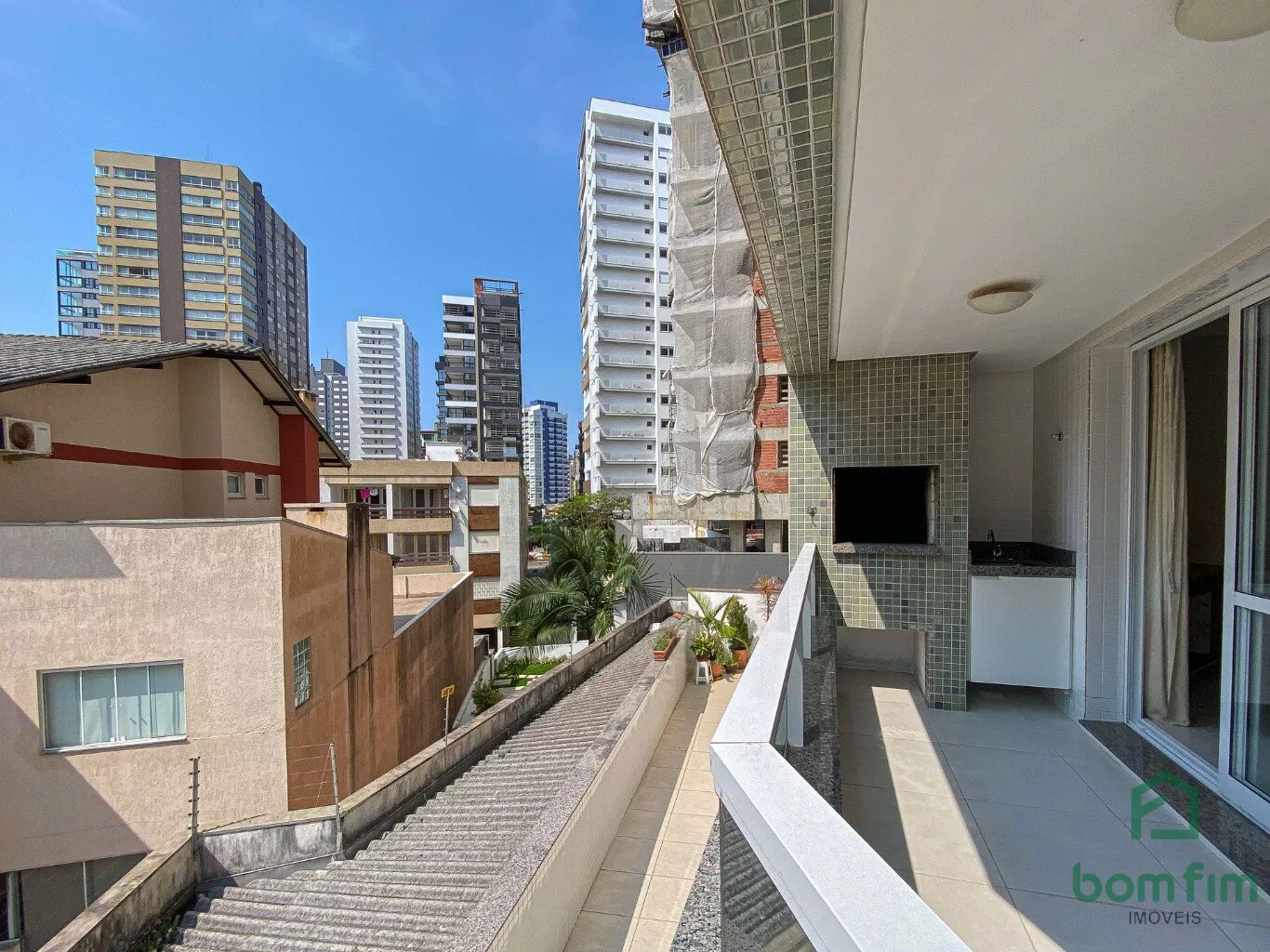 Apartamento à venda com 3 quartos, 93m² - Foto 14