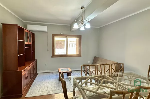 Apartamento 2 dormitórios com box de garagem - centro de Tramandaí/RS
