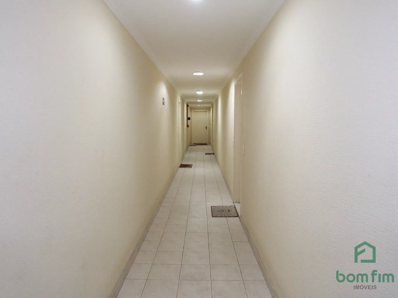 Apartamento à venda com 1 quarto, 38m² - Foto 29