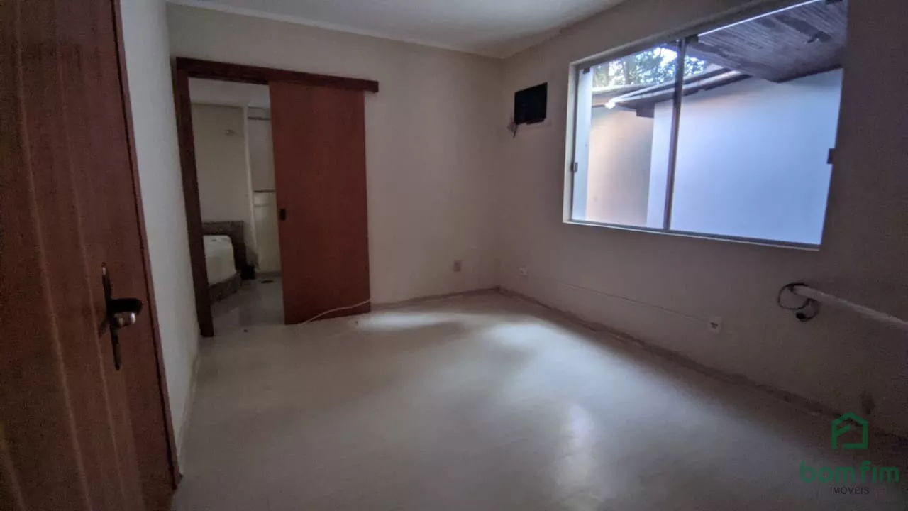 Apartamento para alugar com 2 quartos, 99m² - Foto 4