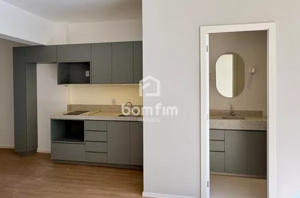 Apartamento 1 dorm. reformado para venda, no Bairro Centro Histórico, Porto Alegre/RS.