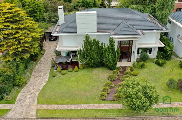 Casa em condomínio 5 suítes, para venda, no Laje De Pedra, Canela/RS.