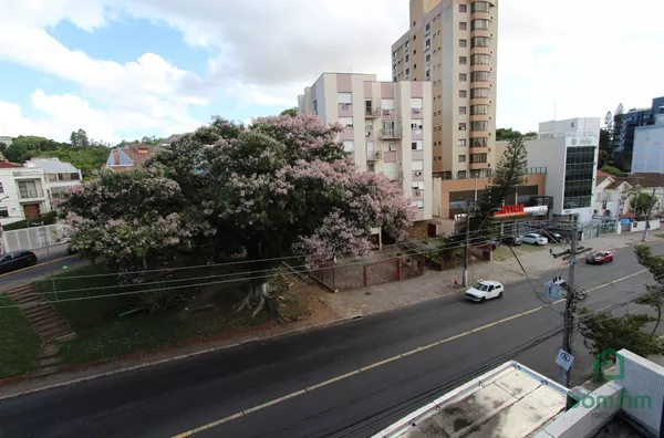 Sala comercial de frente, para venda,  Menino Deus, Porto Alegre/RS.