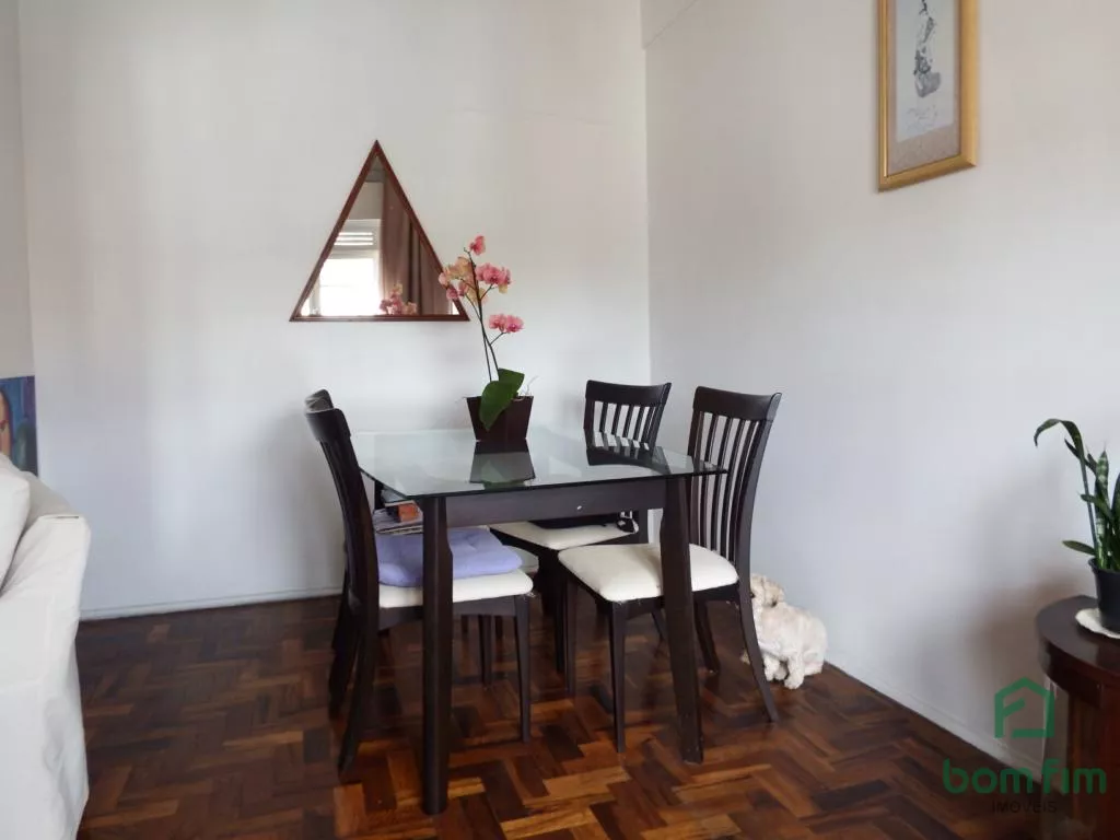 Apartamento à venda com 2 quartos, 71m² - Foto 3