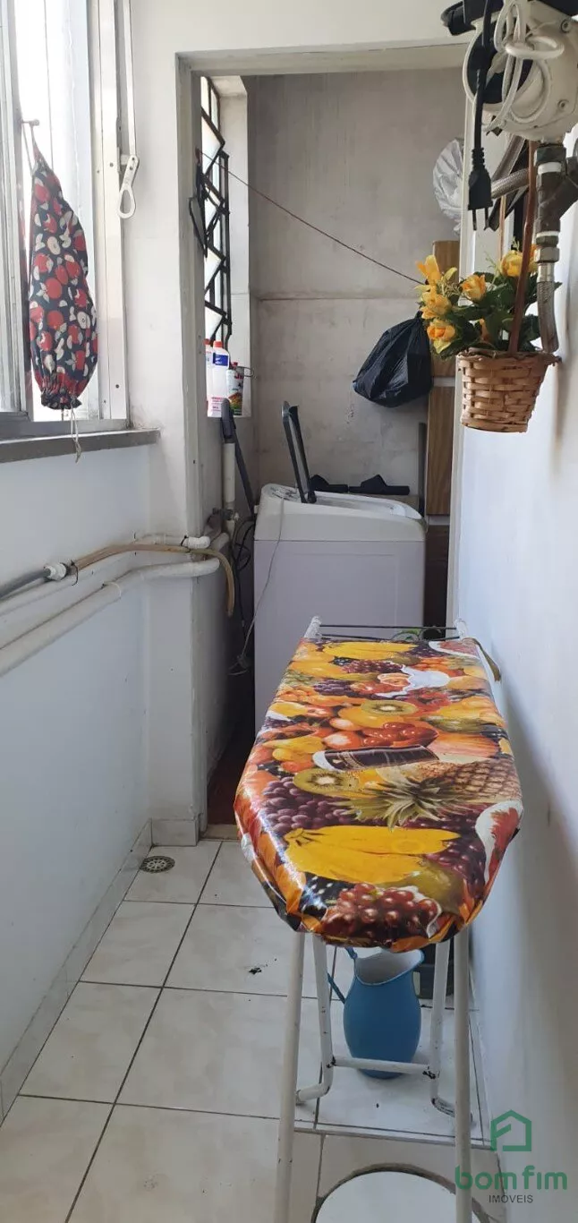 Apartamento para alugar com 3 quartos, 125m² - Foto 18