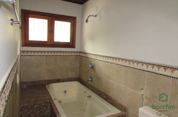 Casa de 4 dorm. pode ser comercial ou residencial para venda,  Menino Deus, Porto Alegre