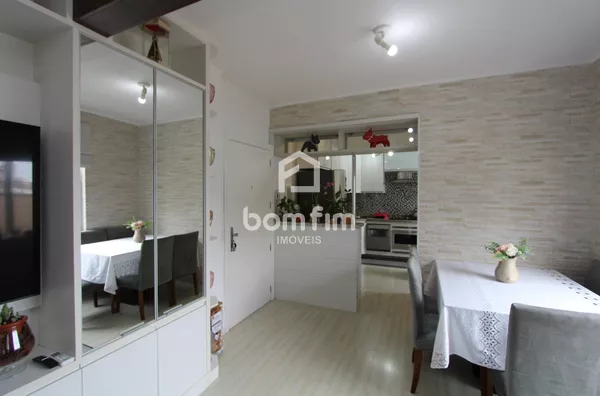 Apto duplex de 02 dorm. na Rua dos Andradas, Centro Histórico, Porto Alegre/RS.