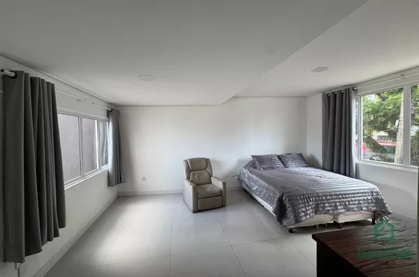 Apartamento 2 dorm. para aluguel, Santana, Porto Alegre/RS.