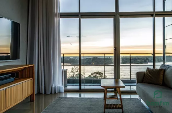 - studios, 1 e 2 dorm. para venda,  Centro Histórico, Porto Alegre