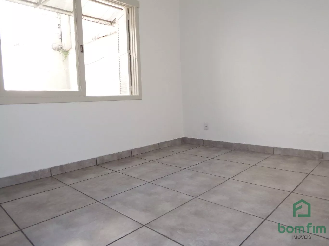 Apartamento para alugar com 2 quartos, 80m² - Foto 6