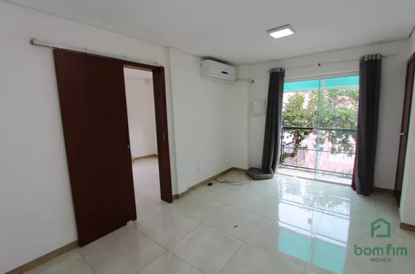 Apartamento 01 dorm. semi mobiliado, para aluguel,  Centro Histórico, Porto Alegre/RS.