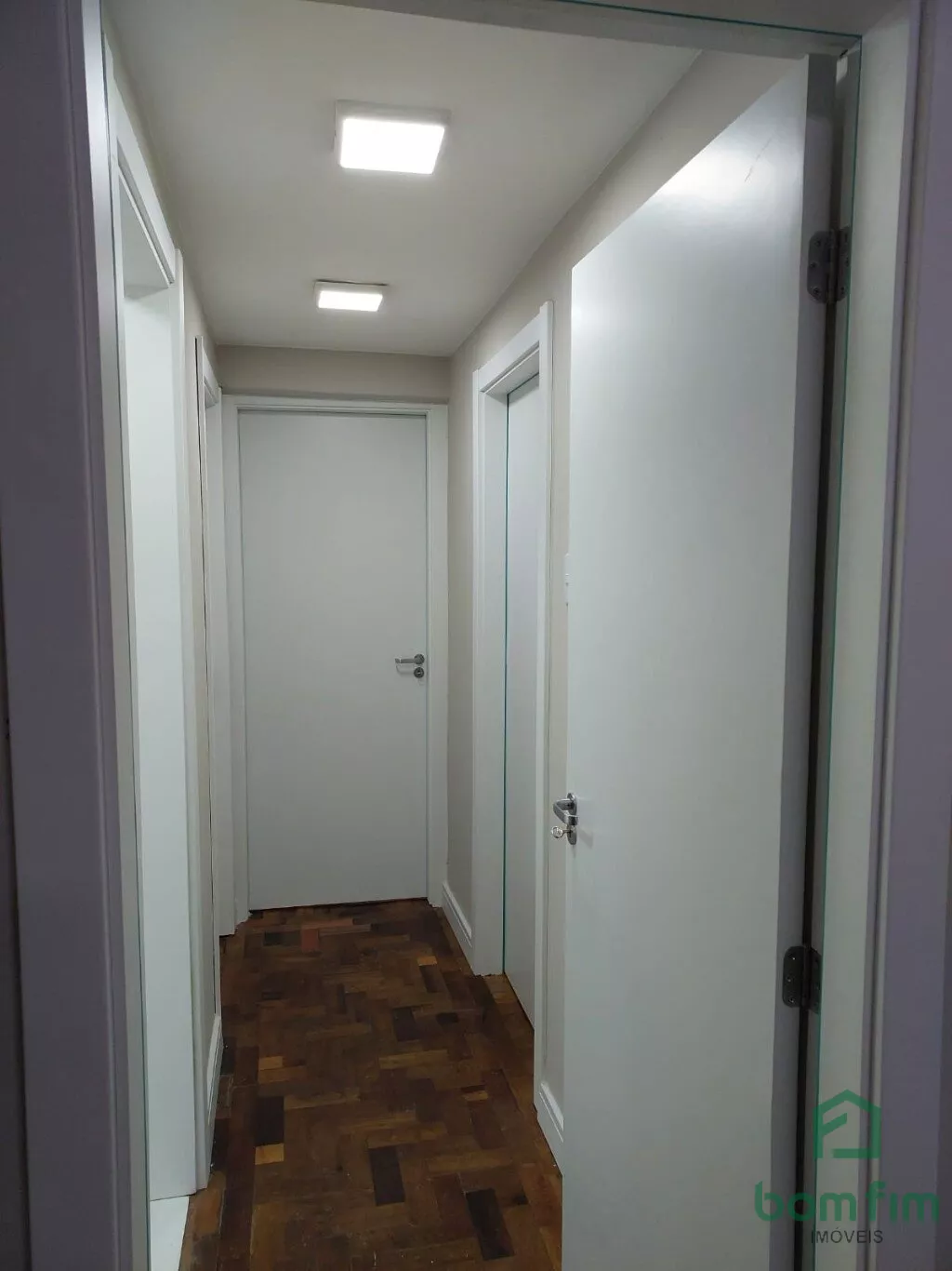 Apartamento à venda com 3 quartos, 84m² - Foto 11