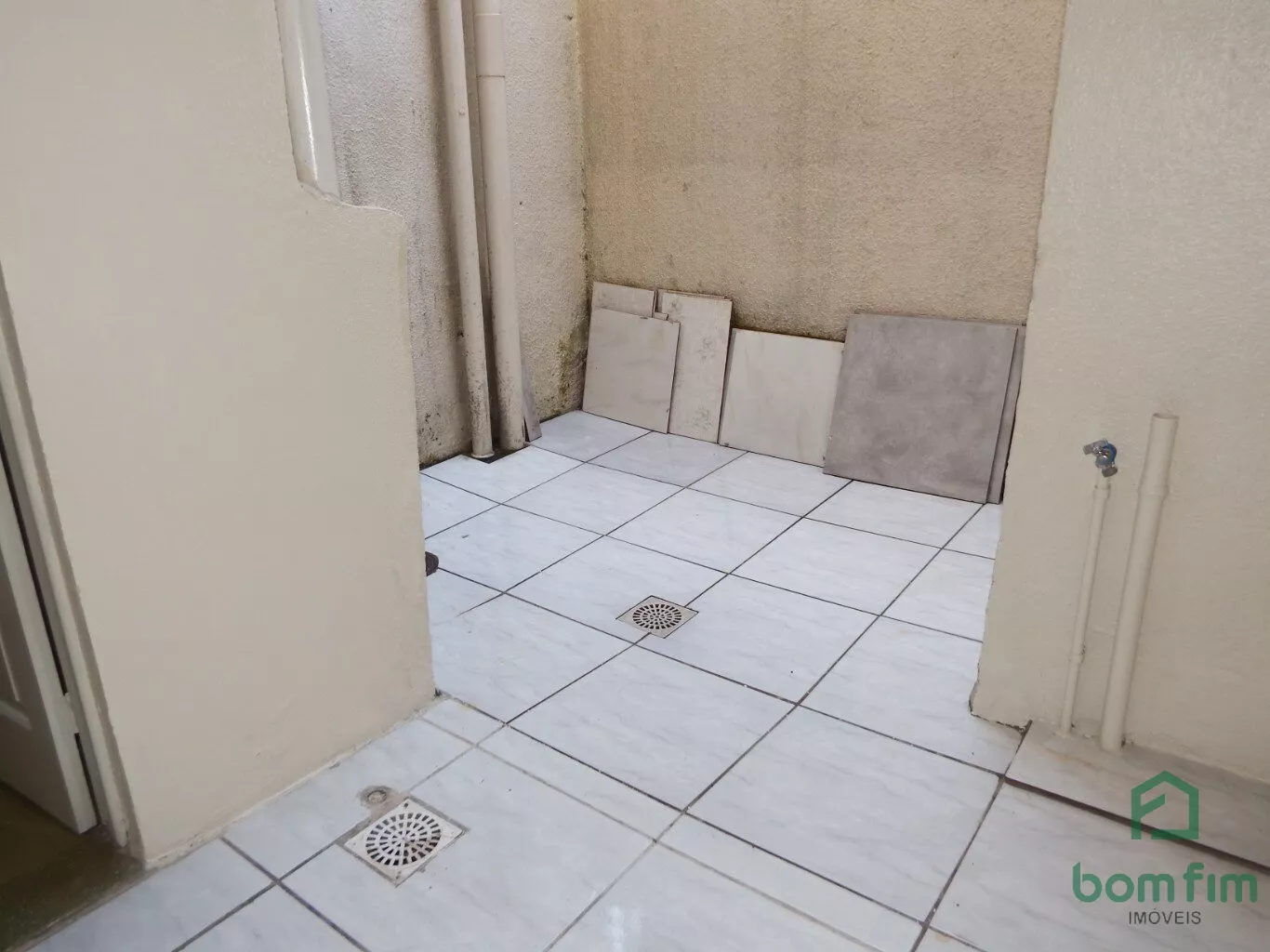 Apartamento para alugar com 2 quartos, 80m² - Foto 18