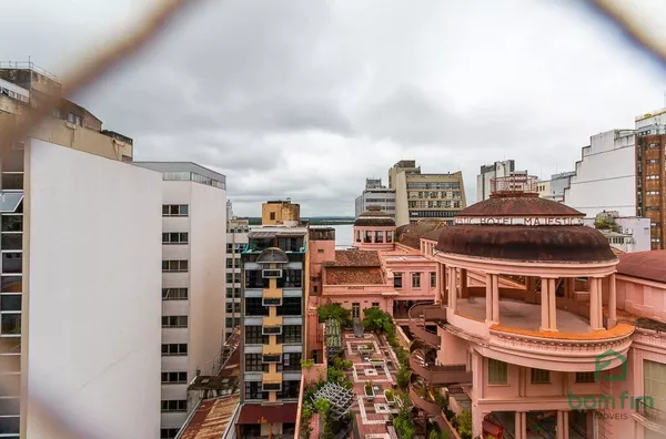Apartamento para venda, 3 quarto(s),  Centro Histórico, Porto Alegre