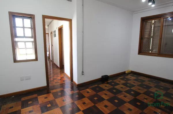 Apto 02 dorm. semi-mobiliado no Centro Histórico de Porto Alegre - Próximo a Orla do Gasômetro,  Casa de Cultura Mário Quintana, QG da Brigada Militar e Exército Brasileiro.