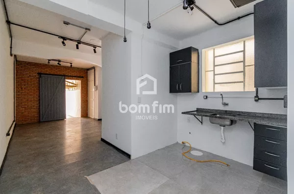 Apartamento, 2 quartos com garagem, Próx. Independência, Porto Alegre - Foto 2