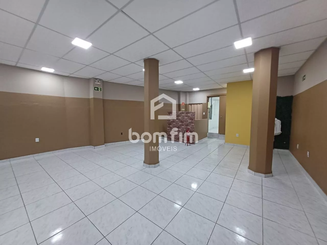 Loja-Salão, 81 m² - Foto 1