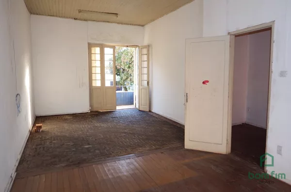 Casa para aluguel, 4 Dorm. Centro Histórico, Porto Alegre