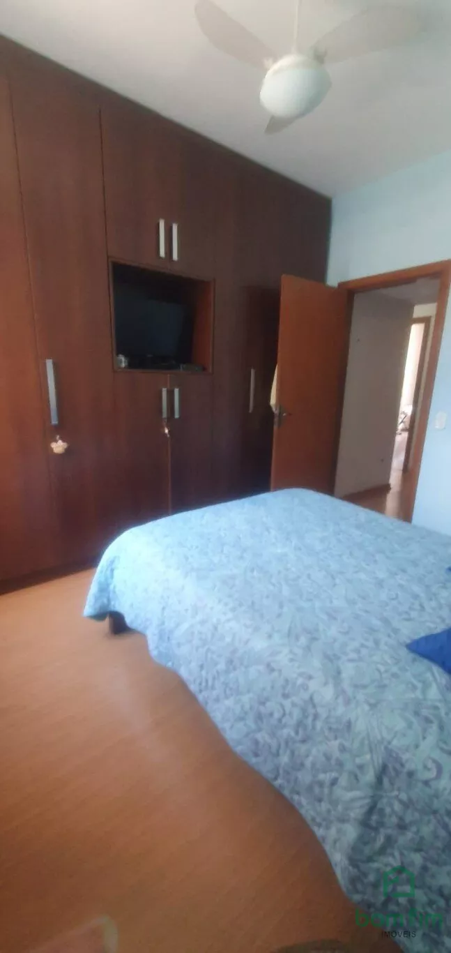 Apartamento para alugar com 3 quartos, 125m² - Foto 9