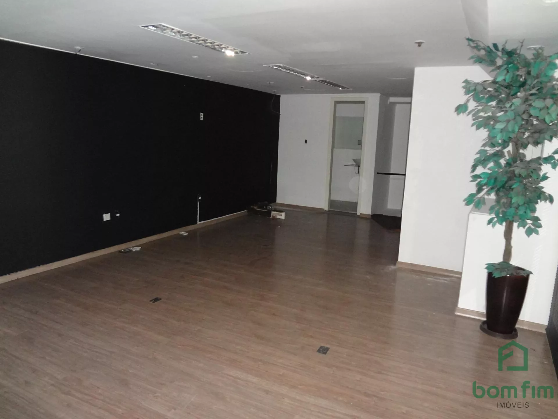 Loja-Salão para alugar, 100m² - Foto 13