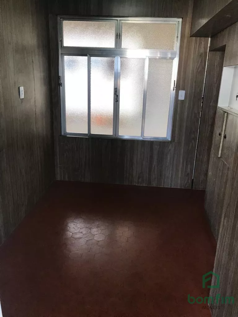 Apartamento à venda com 3 quartos, 180m² - Foto 10