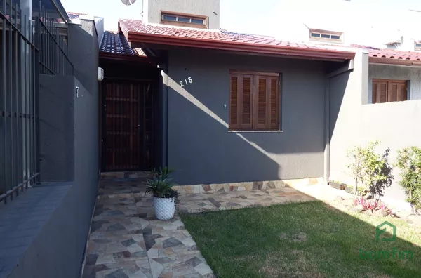 Casa de 2 dorm. para venda,  Olaria, Canoas/RS